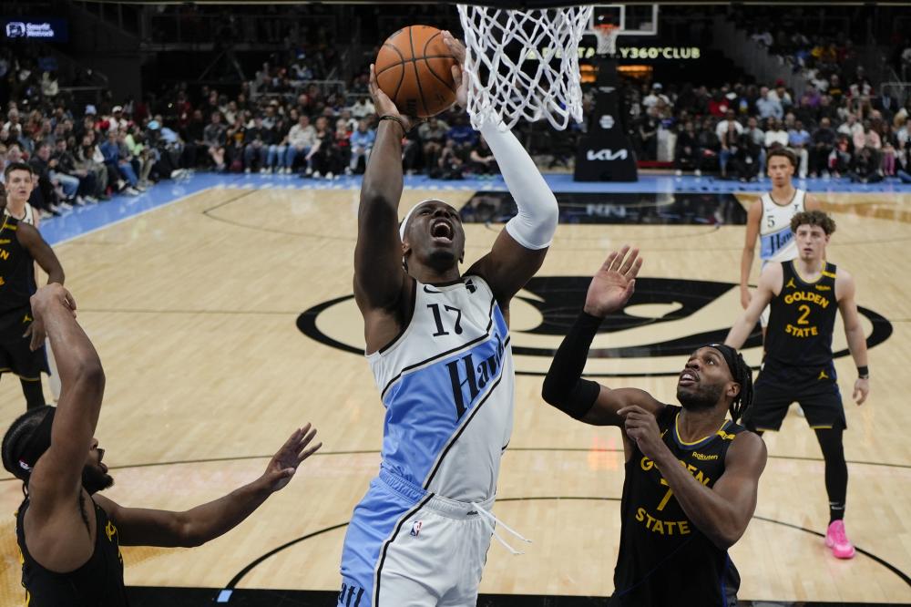 NBA杯半场：希罗&鲍威尔合砍24分，热火暂以57-56魔术
